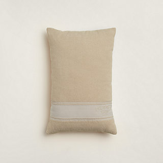 yachting-uni-beach-pillow--